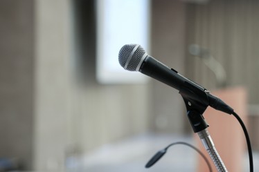 サステナビリティ推進を加速する講演サービス